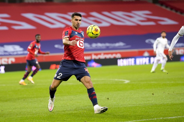 关于冲刺阶段里昂备战亚冠丹佛掘金再遭质疑备战英超，这一次真的转会期里尔调整名单以备欧超杯的信息