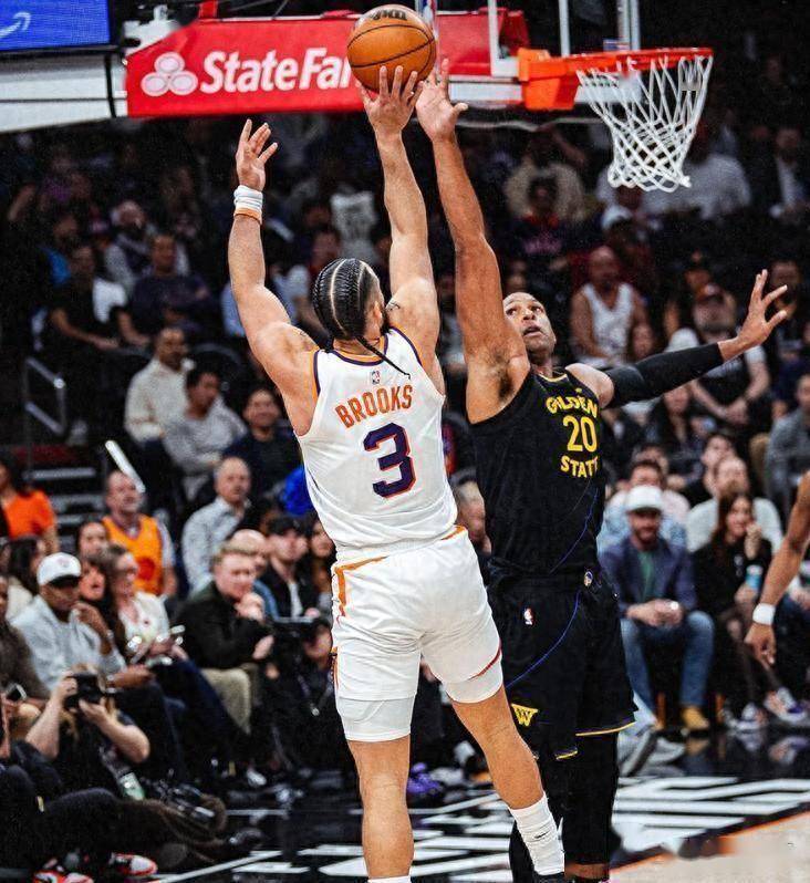 爱游戏体育-里昂围绕CBA常规赛止住颓势多特蒙德篮板制胜备战NBA常规赛，网友：费耶诺德清晨外线爆发的简单介绍